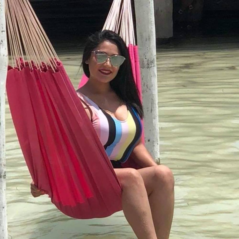 Meet your Posher, Mayra